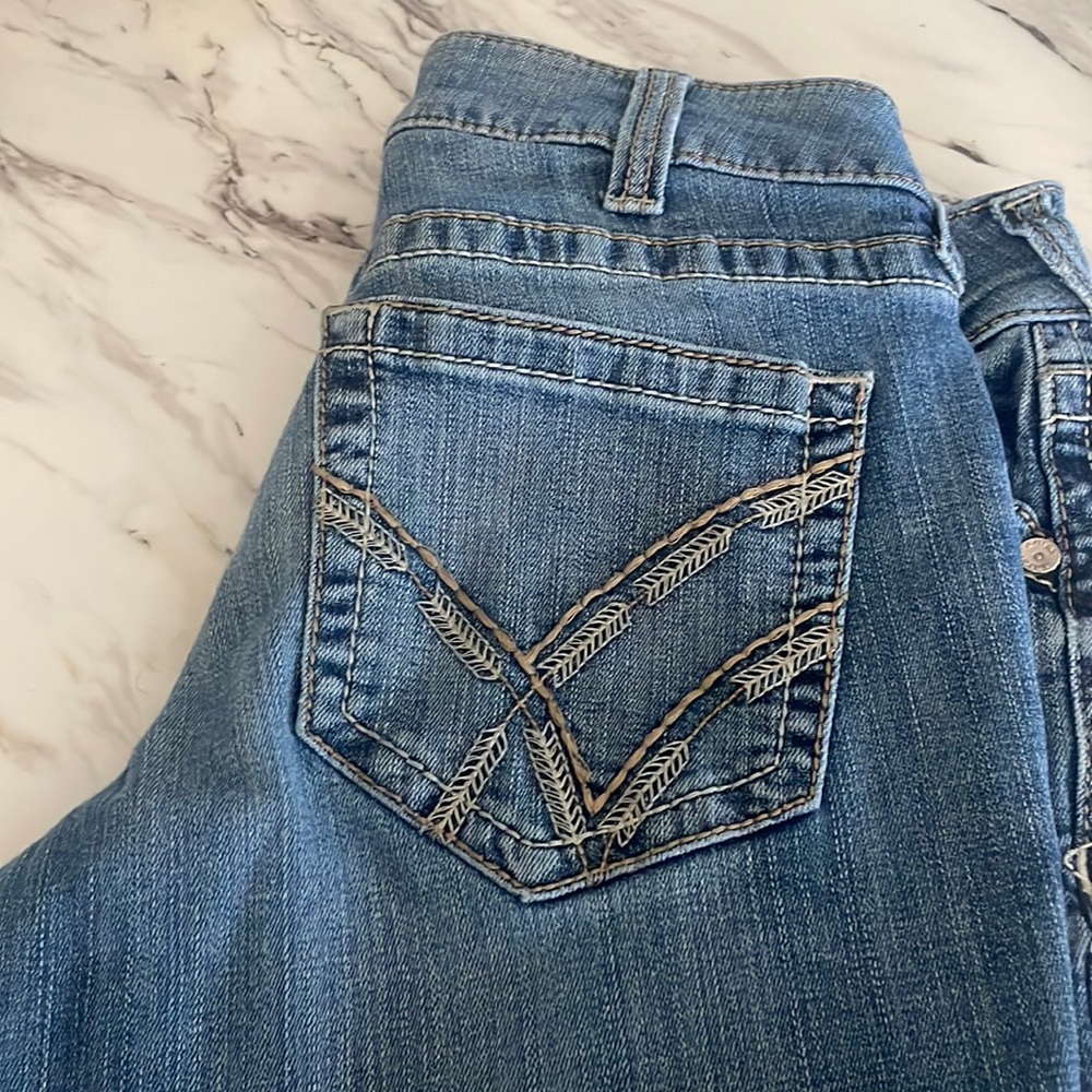 boot cut jeans - Picture 2 of 3